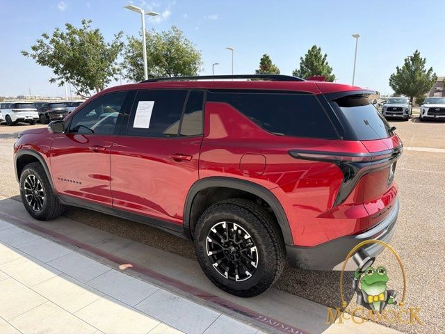 Used 2025 Chevrolet Traverse Z71 AWD/4WD image 9