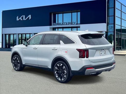 New 2026 Kia Sorento EX image 4