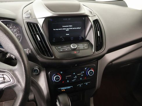 Used 2019 Ford Escape SE image 5