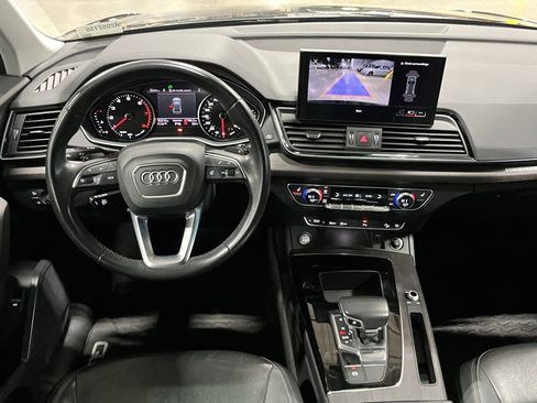 Used 2021 Audi Q5 2.0T Premium w/ Convenience Package image 11