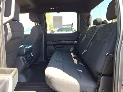 Certified 2021 Ford F150 XL w/ STX Appearance Package AWD/4WD image 17