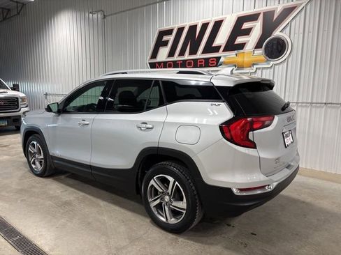 Used 2020 GMC Terrain SLT w/ Preferred Package image 11