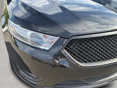 Used 2014 Ford Taurus SEL w/ Equipment Group 201A AWD/4WD image 28