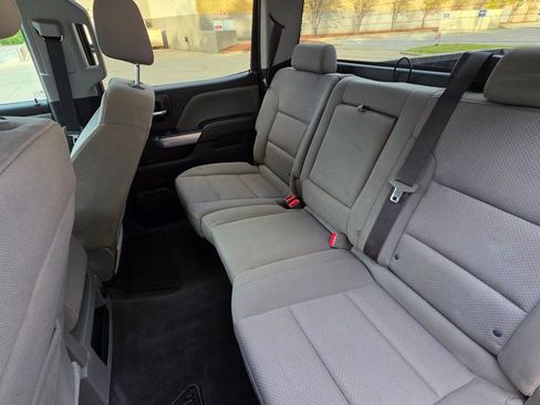 Used 2018 Chevrolet Silverado 1500 LT w/ All Star Edition image 28