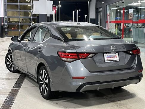 Used 2024 Nissan Sentra SV w/ SV Premium Package image 7