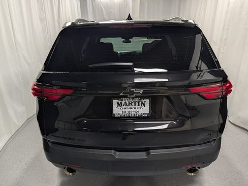 Certified 2023 Chevrolet Traverse LT w/ Midnight/Sport Edition AWD/4WD image 4