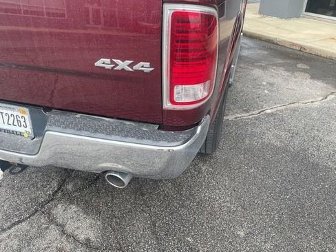 Used 2017 RAM 1500 Laramie w/ Convenience Group image 8