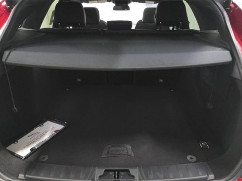 Used 2017 Jaguar F-PACE R-Sport image 8