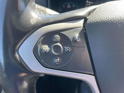 Used 2022 Chevrolet Colorado LT w/ Fleet Safety Package image 22