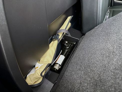 Used 2023 Toyota Tundra SR5 w/ SR5 Premium Package image 32