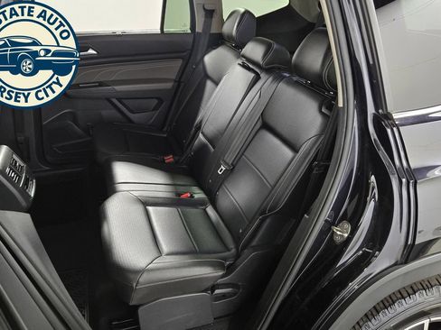 Used 2023 Volkswagen Atlas SE AWD/4WD image 26