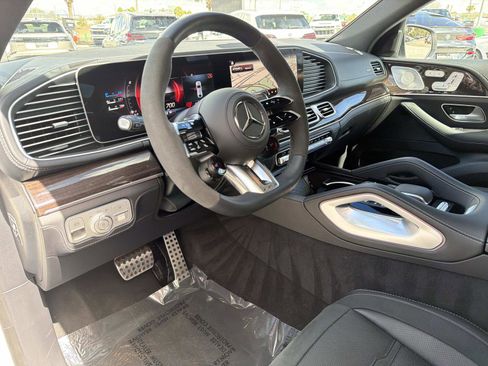 Used 2025 Mercedes-Benz GLE 53 AMG 4MATIC Coupe image 42