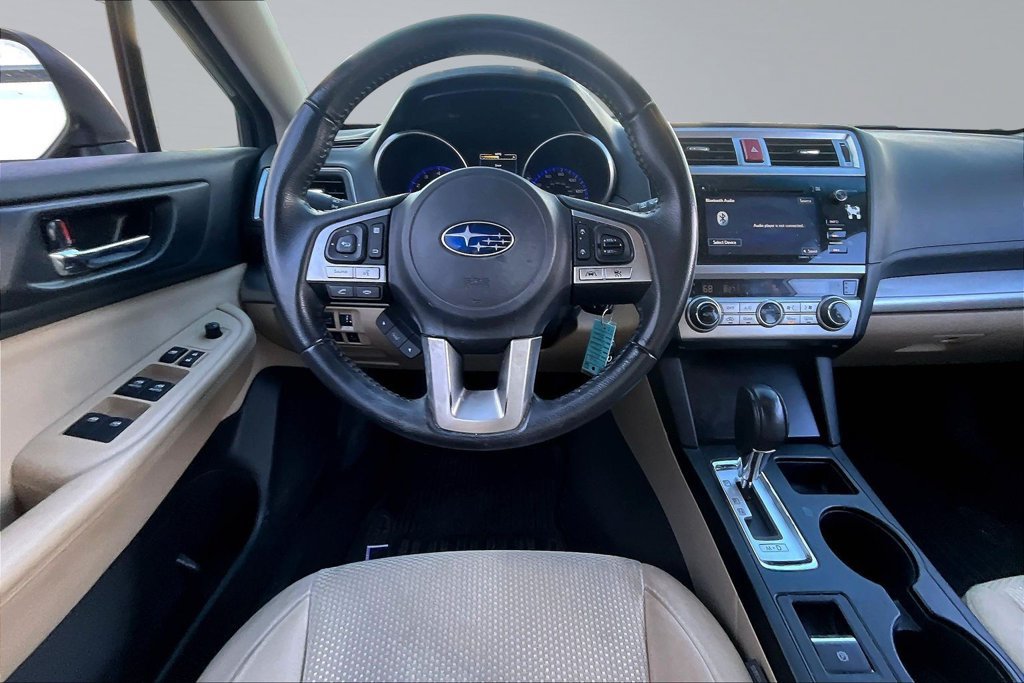 Used 2017 Subaru Outback 2.5i Premium AWD/4WD image 8