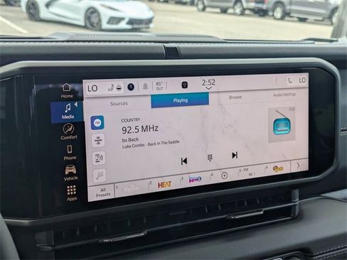 New 2025 Jeep Gladiator Sport image 21