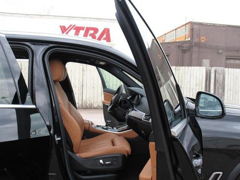 Used 2019 BMW X5 xDrive40i w/ Convenience Package image 20