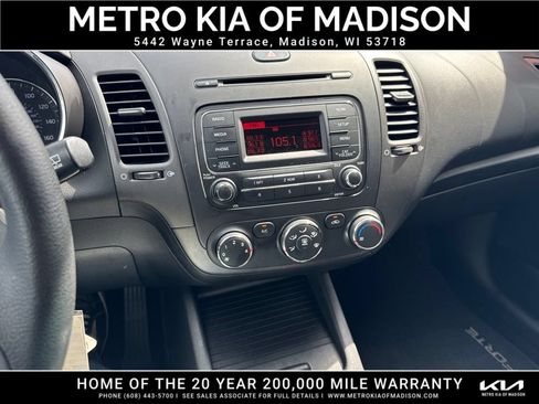 Used 2019 Kia Forte LXS FWD image 22