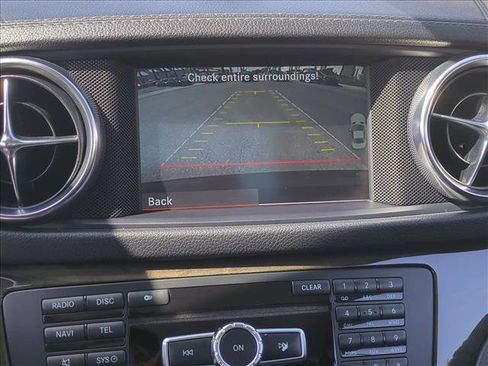 Used 2013 Mercedes-Benz SL 550 image 15