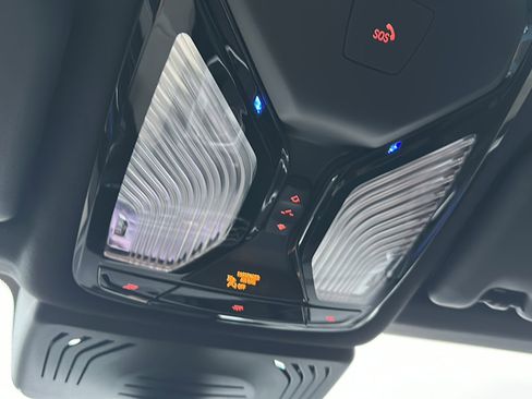 Certified 2024 BMW X3 sDrive30i w/ Premium Package image 37