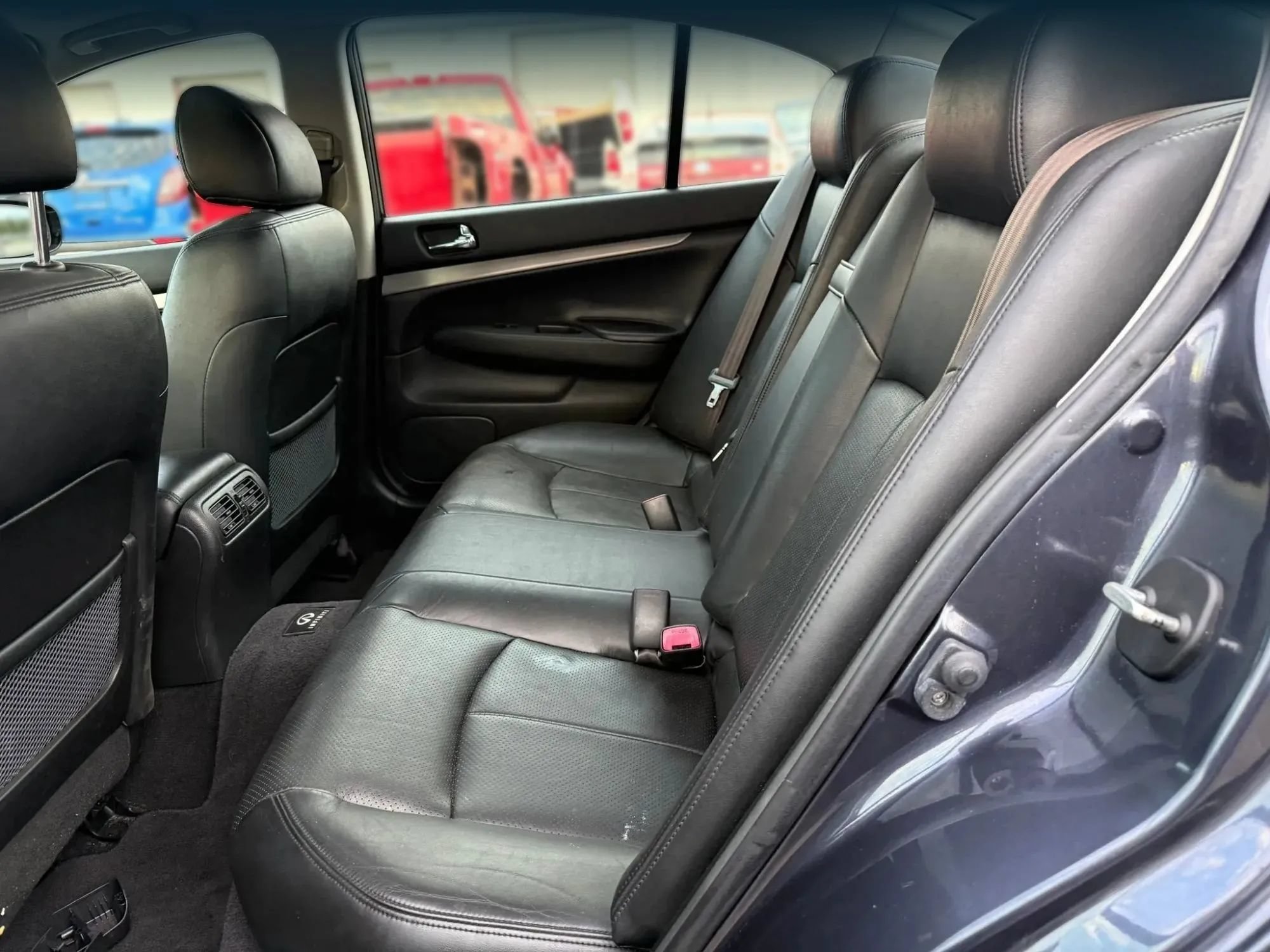 Used 2011 INFINITI G25 x w/ Moonroof Pkg AWD/4WD image 21