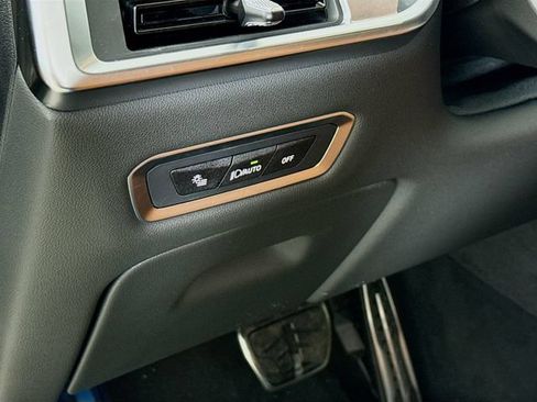 New 2027 BMW X7 M60i AWD/4WD image 10