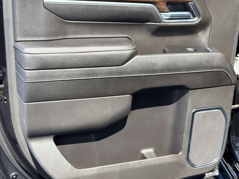 Used 2023 GMC Sierra 1500 Elevation w/ Elevation Premium Package image 11