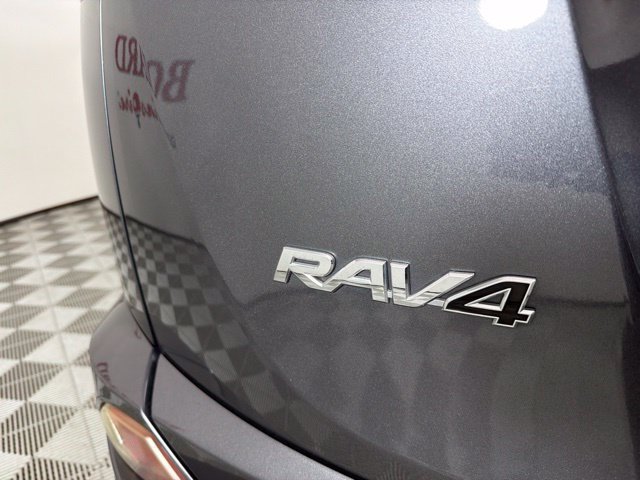 Used 2017 Toyota RAV4 XLE w/ Plus Special Value Package FWD image 13