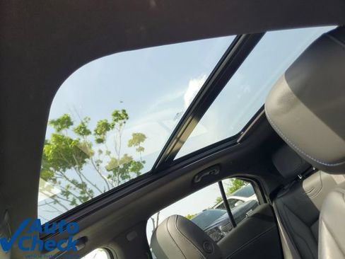 Used 2024 Cadillac XT4 Sport FWD image 22
