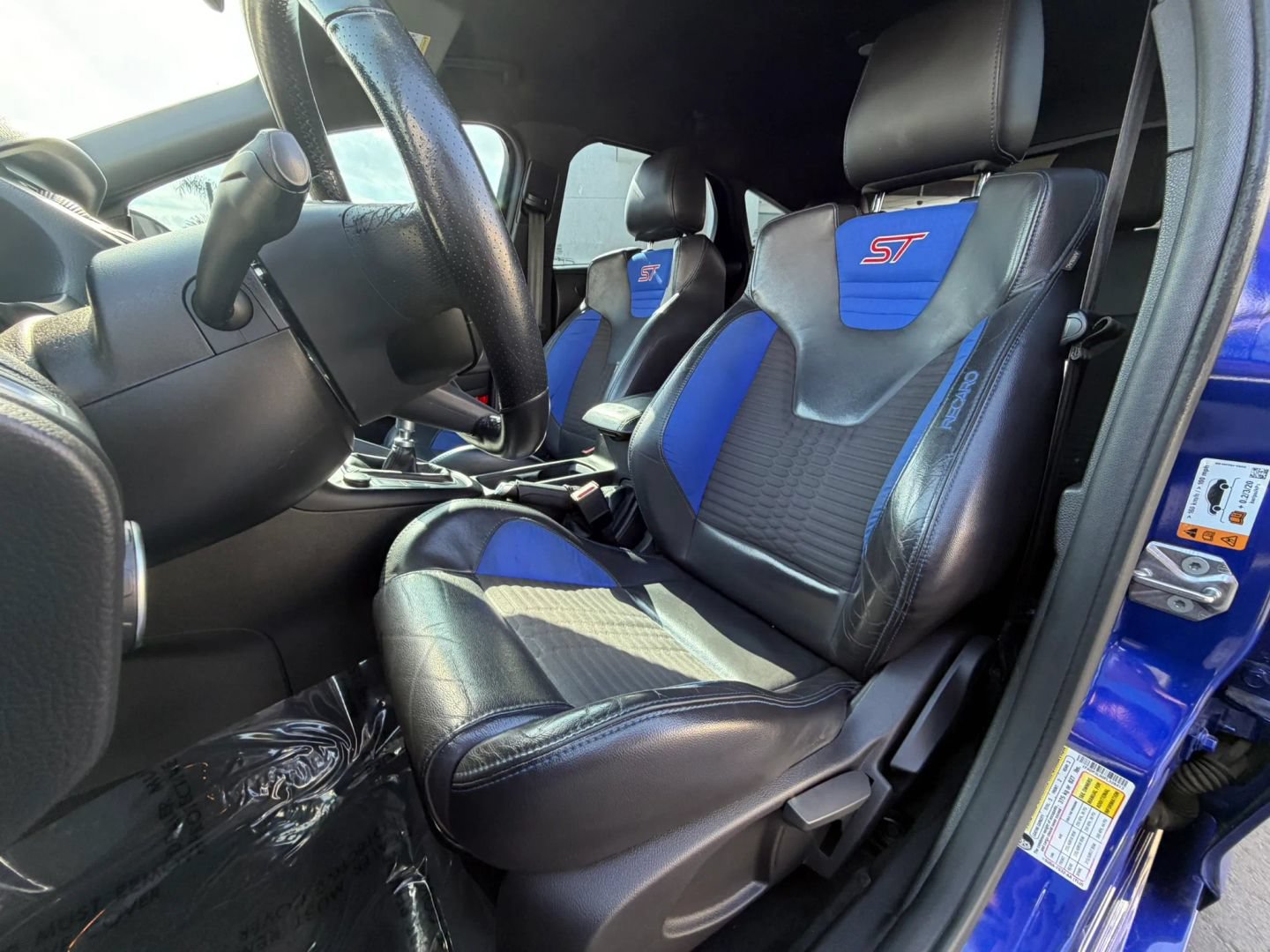 Used 2015 Ford Focus ST w/ Equipment Group 401A FWD image 25