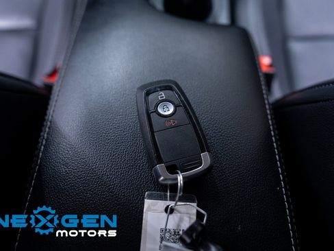 Used 2023 Ford Ranger Lariat w/ Technology Package image 17