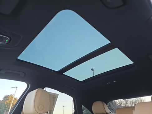 Used 2024 Audi Q5 2.0T Prestige w/ Prestige Package image 30