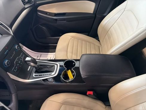 Used 2017 Ford Edge SEL w/ Equipment Group 201A image 12