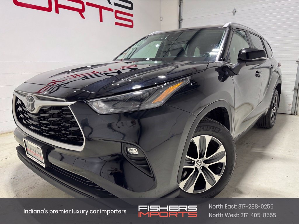 Used 2023 Toyota Highlander XLE AWD/4WD image 1