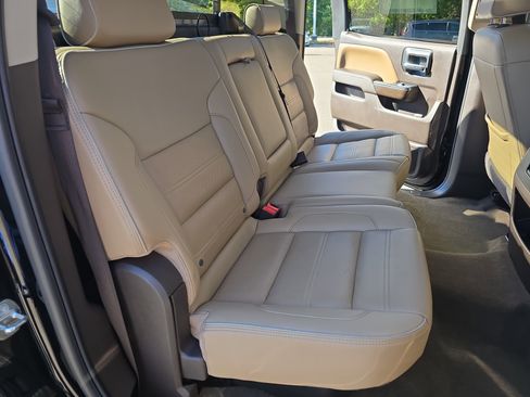 Used 2017 GMC Sierra 1500 Denali w/ Denali Ultimate Package image 11