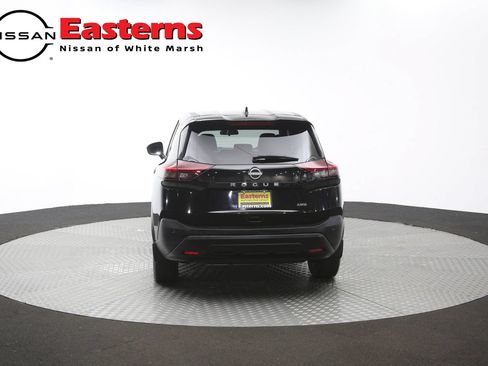Used 2023 Nissan Rogue S AWD/4WD image 33