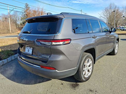 Used 2022 Jeep Grand Cherokee L Limited w/ Luxury Tech Group II AWD/4WD image 7