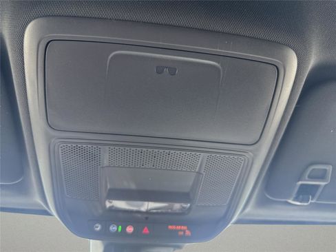 New 2026 Chevrolet Equinox LT FWD image 21