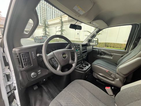 Used 2024 Chevrolet Express 2500 w/ Driver Convenience Package image 16