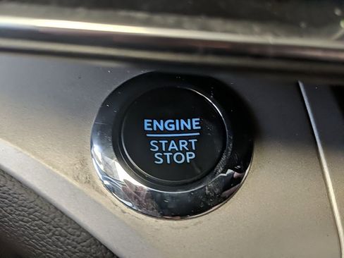 Used 2023 Ford Explorer XLT w/ Equipment Group 202A image 26