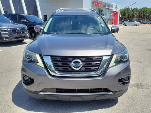 Used 2020 Nissan Pathfinder SL FWD image 6
