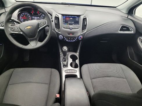 Used 2019 Chevrolet Cruze LT w/ Convenience Package FWD image 22