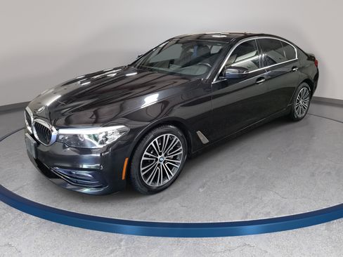 Used 2018 BMW 530i xDrive AWD/4WD image 1