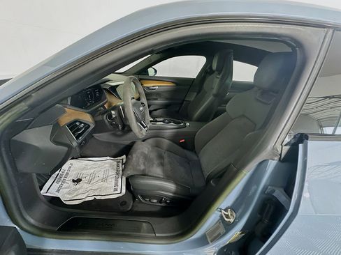 Used 2023 Audi e-tron GT Premium Plus image 13