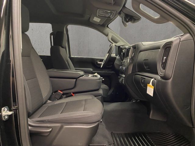 New 2026 Chevrolet Silverado 2500 Custom w/ Custom Value Package AWD/4WD image 21