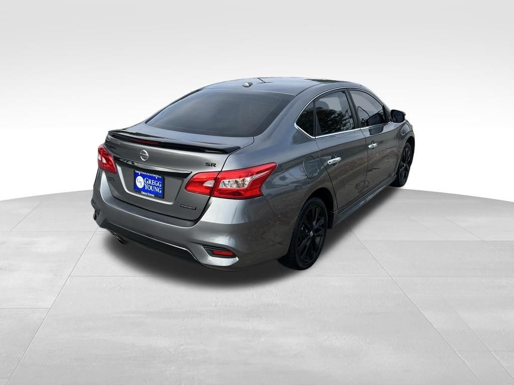 Used 2018 Nissan Sentra SR w/ Electronics Package FWD image 6