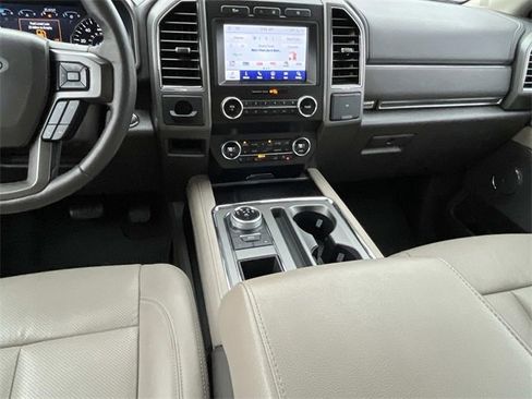 Used 2020 Ford Expedition XLT w/ Equipment Group 202A image 19