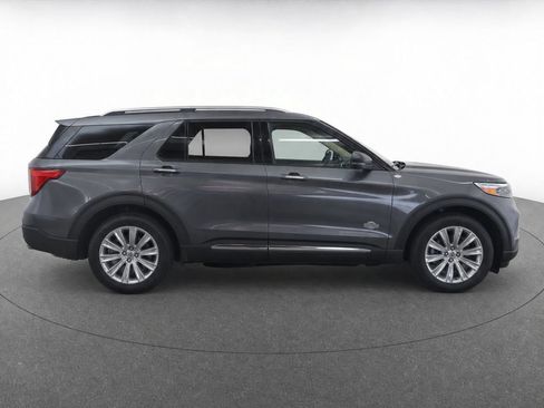 Used 2022 Ford Explorer King Ranch w/ Technology Package AWD/4WD image 11