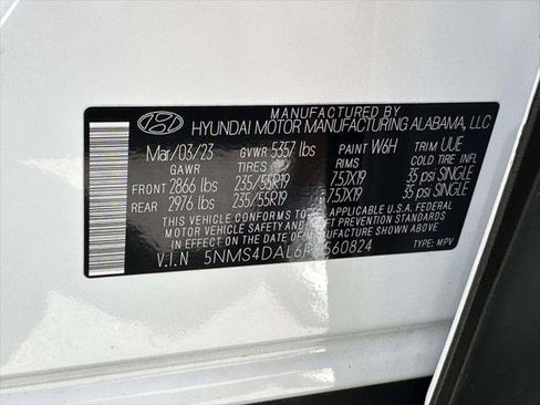 Used 2023 Hyundai Santa Fe Limited AWD/4WD image 37