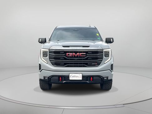 Used 2024 GMC Sierra 1500 AT4 w/ Technology Package image 11