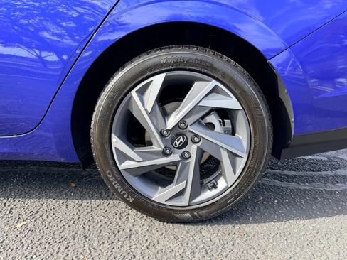 Used 2025 Hyundai Elantra Sport w/ Cargo Package image 12