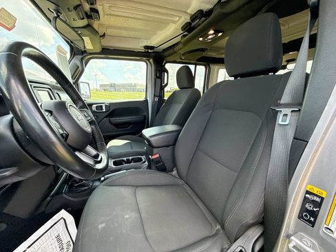 Used 2020 Jeep Wrangler Unlimited Sport S AWD/4WD image 13